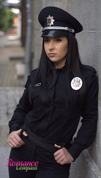 hot women police officer