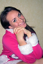 Ukrainian mail order bride Anna from Kropyvnytskyi with light brown hair and green eye color - image 2