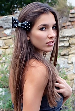 Ukrainian mail order bride Juliya from Nikolaev with brunette hair and grey eye color - image 2