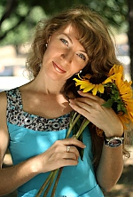 Ukrainian mail order bride Inna from Zaporozhye with light brown hair and green eye color - image 5