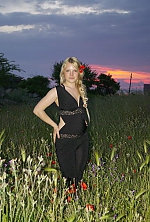 Ukrainian mail order bride Tatiana from Zaporozhye with blonde hair and brown eye color - image 4