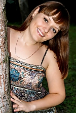Ukrainian mail order bride Liliya from Krasnodon with light brown hair and green eye color - image 3
