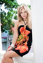 Ukrainian mail order bride Yana from Kherson with blonde hair and grey eye color - image 4