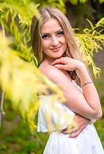 Ukrainian mail order bride Larisa from Poltava with blonde hair and brown eye color - image 4