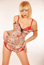 Ukrainian mail order bride Aleksandra from Lugansk with blonde hair and green eye color - image 4