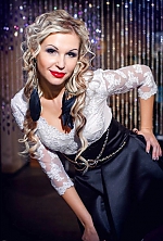 Ukrainian mail order bride Svetlana from Nikolaev with blonde hair and hazel eye color - image 5