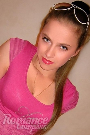 Ukrainian mail order bride Galina from Lugansk with light brown hair and blue eye color - image 1