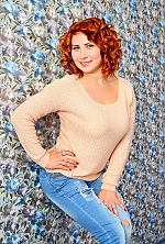 Ukrainian mail order bride Lyubov from Nikolaev with red hair and green eye color - image 4