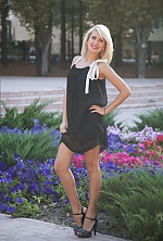 Ukrainian mail order bride Dasha from Lugansk with blonde hair and green eye color - image 2