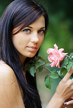 Ukrainian mail order bride Victoria from Nikolaev with black hair and blue eye color - image 2