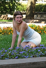Ukrainian mail order bride Aliona from Nikolaev with light brown hair and green eye color - image 3