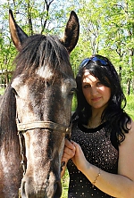 Ukrainian mail order bride Viktoriya from Pervomaysk with black hair and hazel eye color - image 6