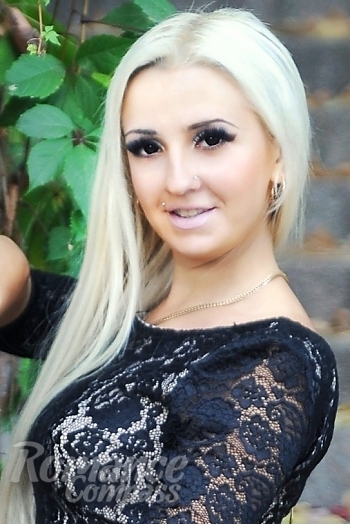 Ukrainian mail order bride Yana from Nikolaev with blonde hair and brown eye color - image 1