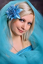 Ukrainian mail order bride Victoria from Nikolaev with blonde hair and blue eye color - image 2