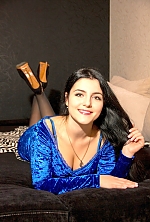 Ukrainian mail order bride Alina from Nikolaev with brunette hair and green eye color - image 8