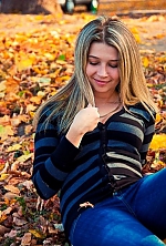 Ukrainian mail order bride Olga from Cherkassy with light brown hair and green eye color - image 2