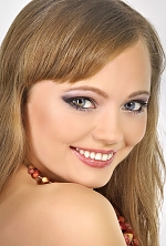 Ukrainian mail order bride Yulia from Poltava with light brown hair and blue eye color - image 6
