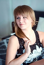 Ukrainian mail order bride Alina from Odessa with blonde hair and green eye color - image 2