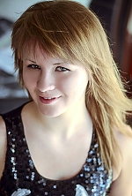 Ukrainian mail order bride Alina from Odessa with blonde hair and green eye color - image 3