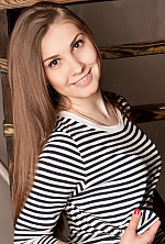 Ukrainian mail order bride Ulyana from Kharkiv with light brown hair and brown eye color - image 2