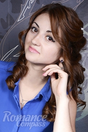 Ukrainian mail order bride Ingrida from Odessa with light brown hair and brown eye color - image 1