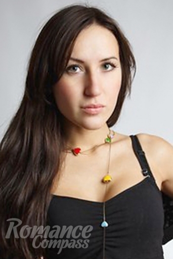 Ukrainian mail order bride Eketerina from Odessa with brunette hair and brown eye color - image 1