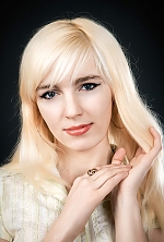 Ukrainian mail order bride Natalia from Chornomorsk with light brown hair and blue eye color - image 2