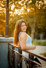 Ukrainian mail order bride Svetlana from Nikolaev with light brown hair and green eye color - image 8