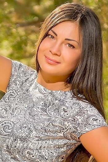 Ukrainian mail order bride Irina from Nikolaev with black hair and brown eye color - image 1