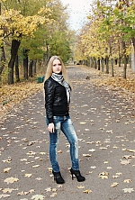 Ukrainian mail order bride Daria from Nikolaev with light brown hair and green eye color - image 6