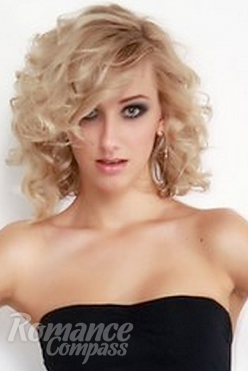 Ukrainian mail order bride Irina from Odessa with blonde hair and green eye color - image 1