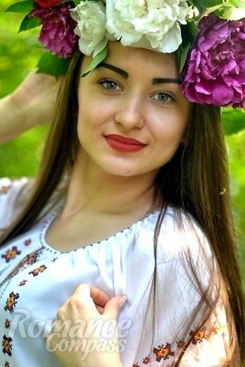 Ukrainian mail order bride Tatyana from Dnipro with light brown hair and brown eye color - image 1