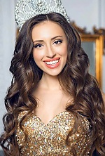 Ukrainian mail order bride Anastasiya from Kiev with light brown hair and brown eye color - image 4