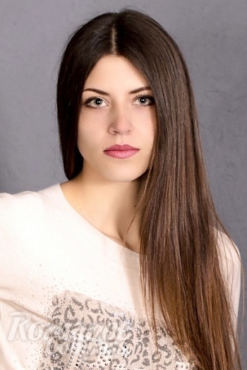 Ukrainian mail order bride Yana from Nikolaev with brunette hair and grey eye color - image 1