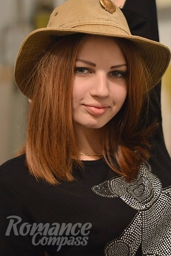 Ukrainian mail order bride Anastasia from Stakhanov with light brown hair and grey eye color - image 1