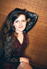 Ukrainian mail order bride Marina from Kherson with brunette hair and green eye color - image 3