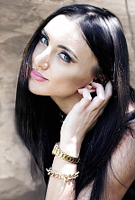Ukrainian mail order bride Tatyana from Lviv with brunette hair and green eye color - image 4