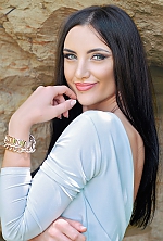 Ukrainian mail order bride Tatyana from Lviv with brunette hair and green eye color - image 5