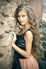 Ukrainian mail order bride Daria from Donetsk with light brown hair and green eye color - image 2