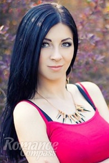 Ukrainian mail order bride Svetlana from Lugansk with black hair and brown eye color - image 1