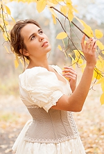 Ukrainian mail order bride Yulia from Kharkiv with light brown hair and hazel eye color - image 2