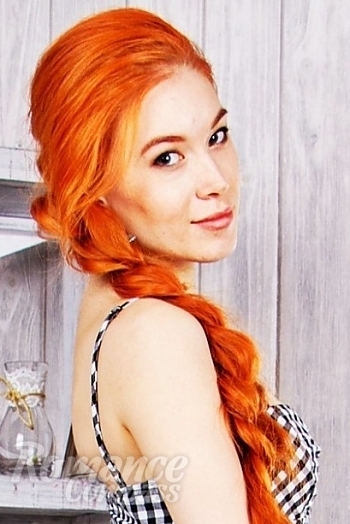 Ukrainian mail order bride Alexandra from Kiev with red hair and grey eye color - image 1