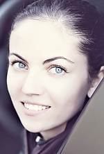 Ukrainian mail order bride Viktoriya from Kiev with light brown hair and blue eye color - image 2
