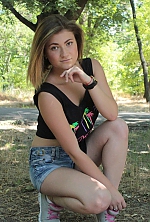 Ukrainian mail order bride Mary from Nikolaev with light brown hair and green eye color - image 2