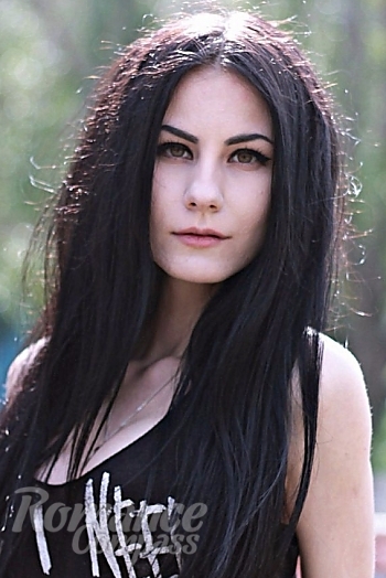 Ukrainian mail order bride Valeria from Kyiv with black hair and brown eye color - image 1