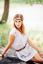 Ukrainian mail order bride Irina from Poltava with auburn hair and green eye color - image 9