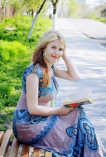 Ukrainian mail order bride Tatyana from Razdelnaja with blonde hair and green eye color - image 5