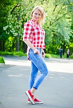 Ukrainian mail order bride Olesya from Dobrozhanovka with light brown hair and blue eye color - image 3