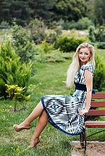 Ukrainian mail order bride Elena from Kiev with blonde hair and hazel eye color - image 8