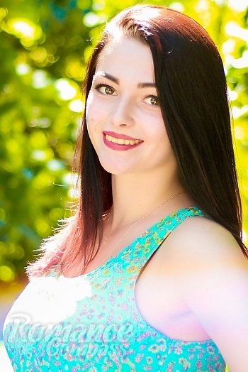 Ukrainian mail order bride Marina from Kharkov with black hair and black eye color - image 1